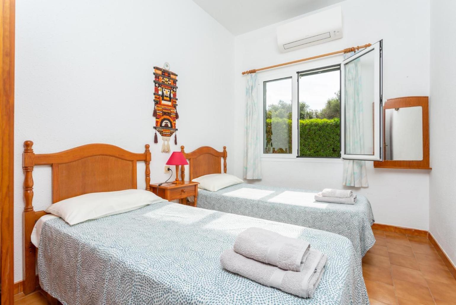 Villa Bini Estrella Es Canutells Bagian luar foto