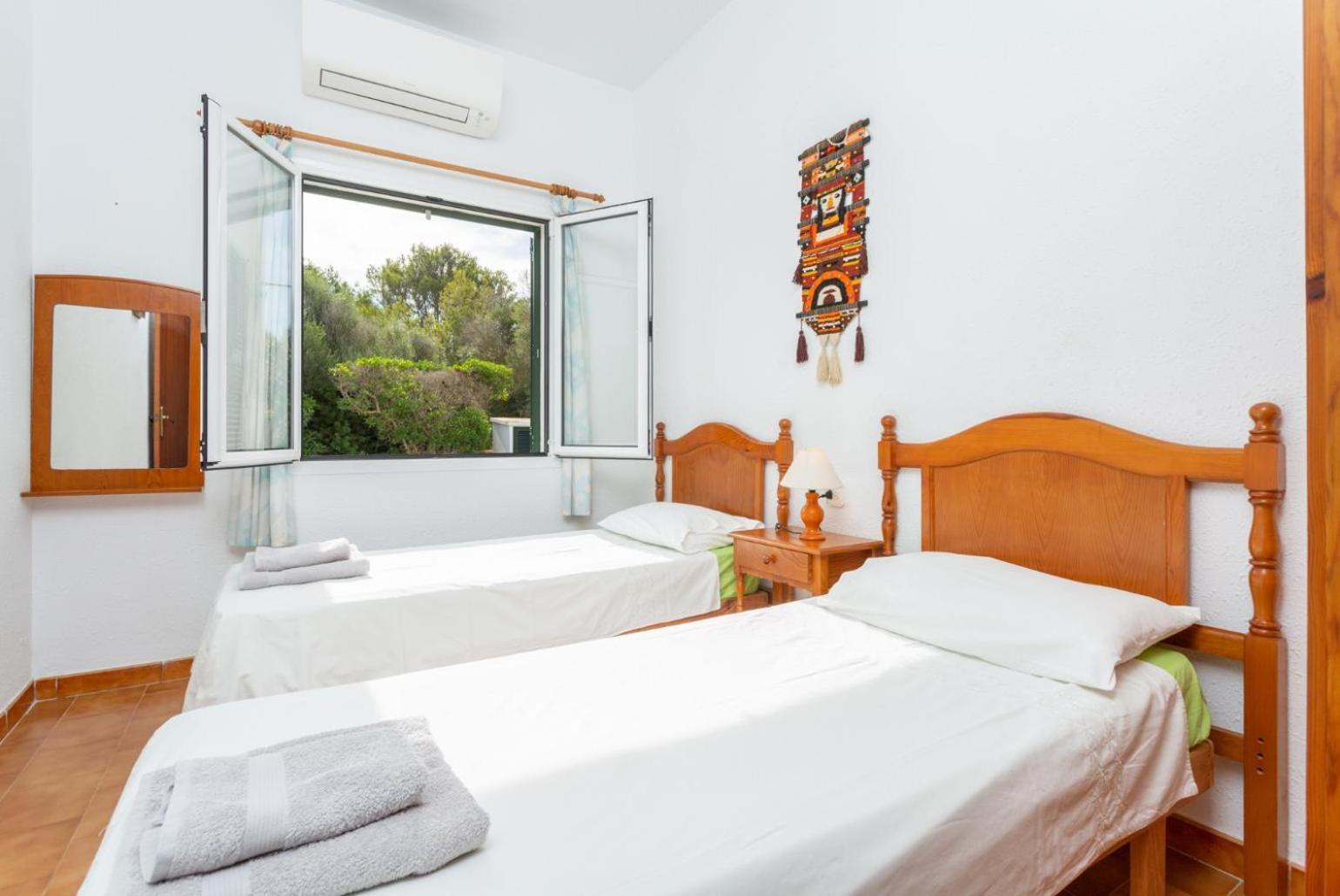 Villa Bini Estrella Es Canutells Bagian luar foto